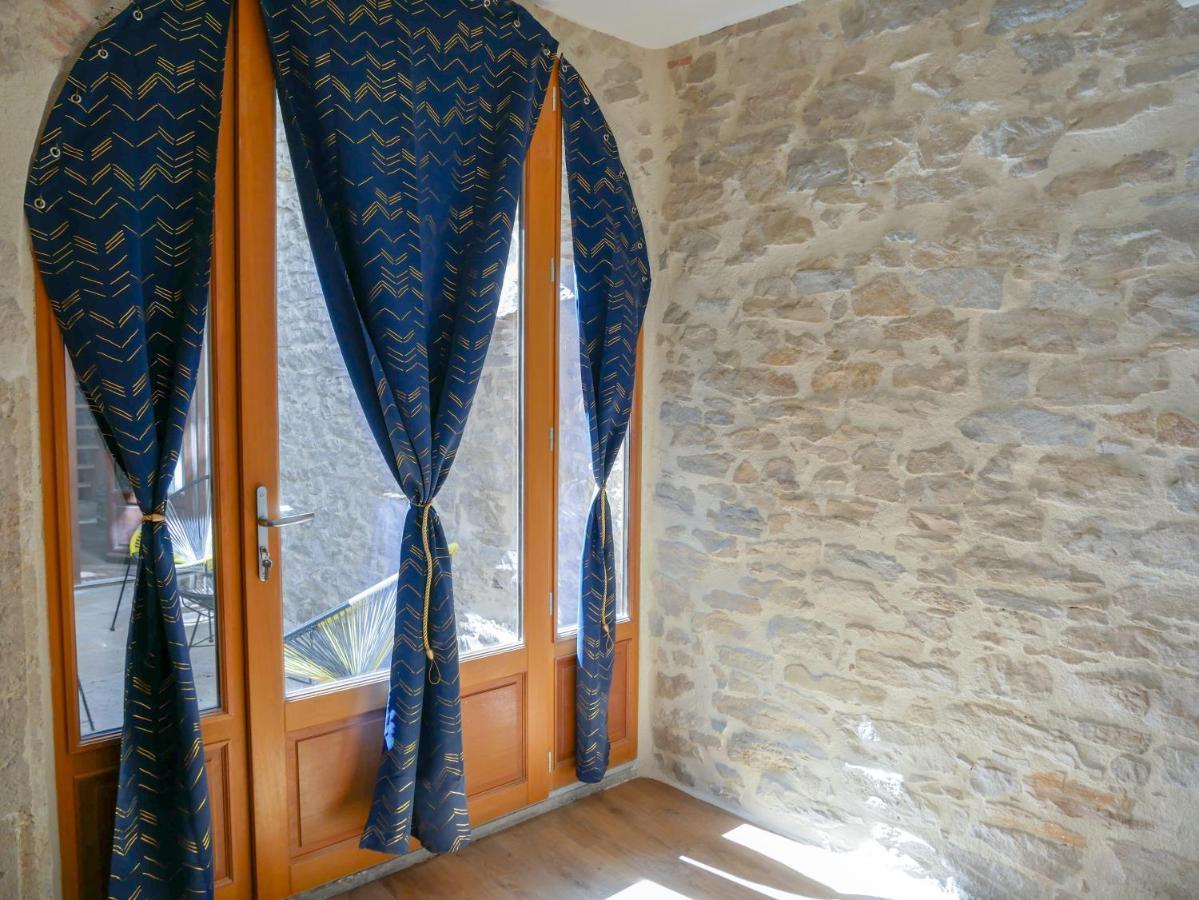 Gite Des Augustins Cremieu Екстер'єр фото