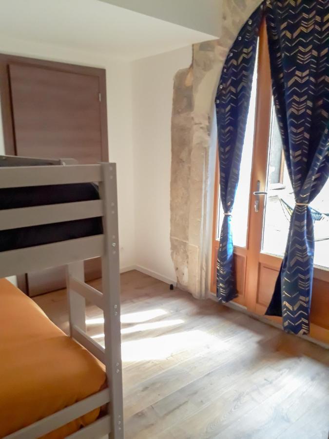 Gite Des Augustins Cremieu Екстер'єр фото